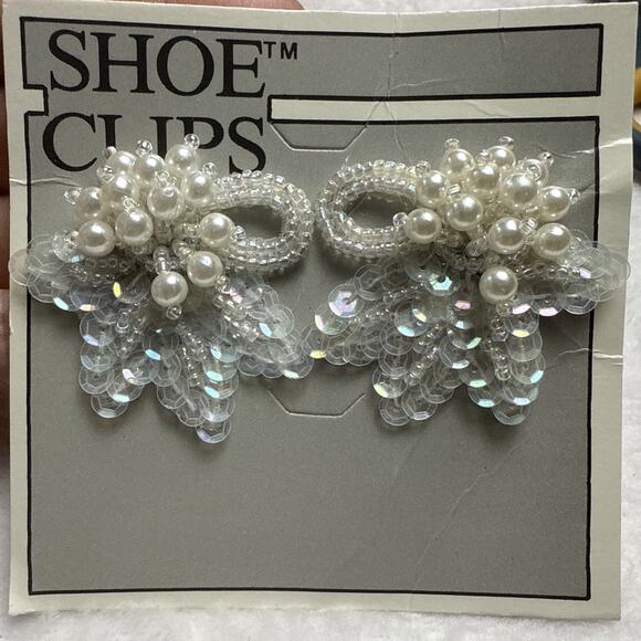 Shoe Bow Clips White Sequin Vintage 80s Bow Coquette Retro New Bridal Wedding - Picture 1 of 2